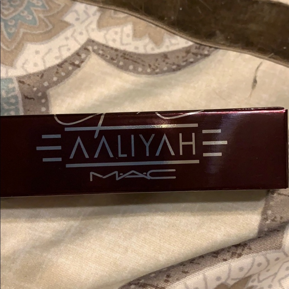 Mac lipstick